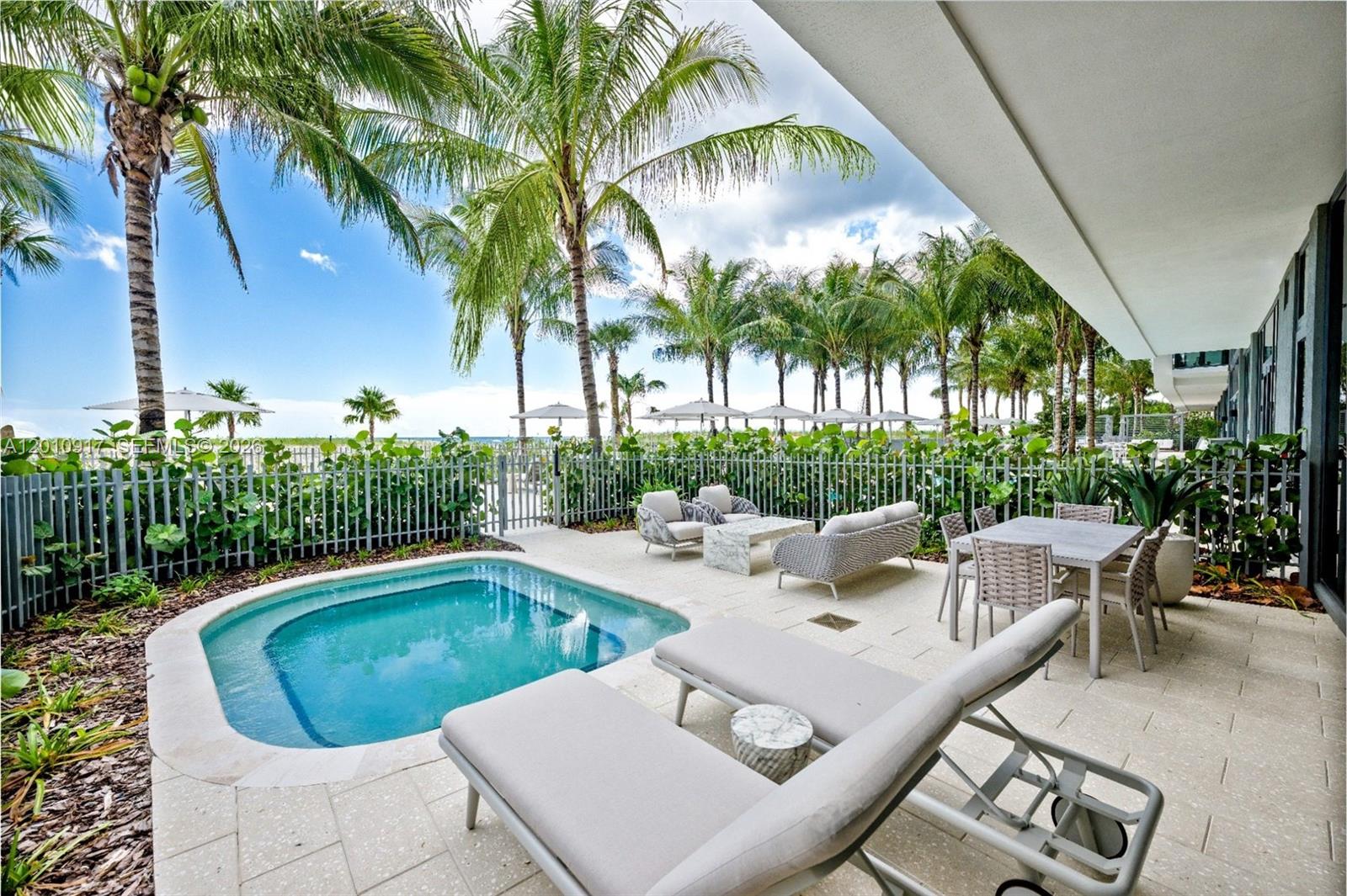 900 N Ocean Boulevard