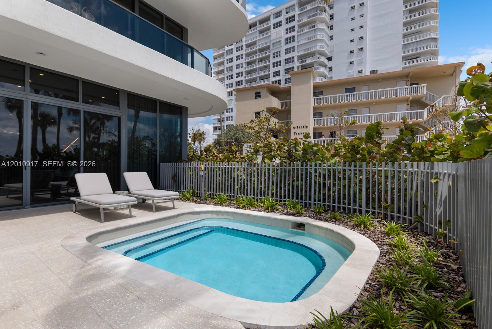 900 N Ocean Boulevard