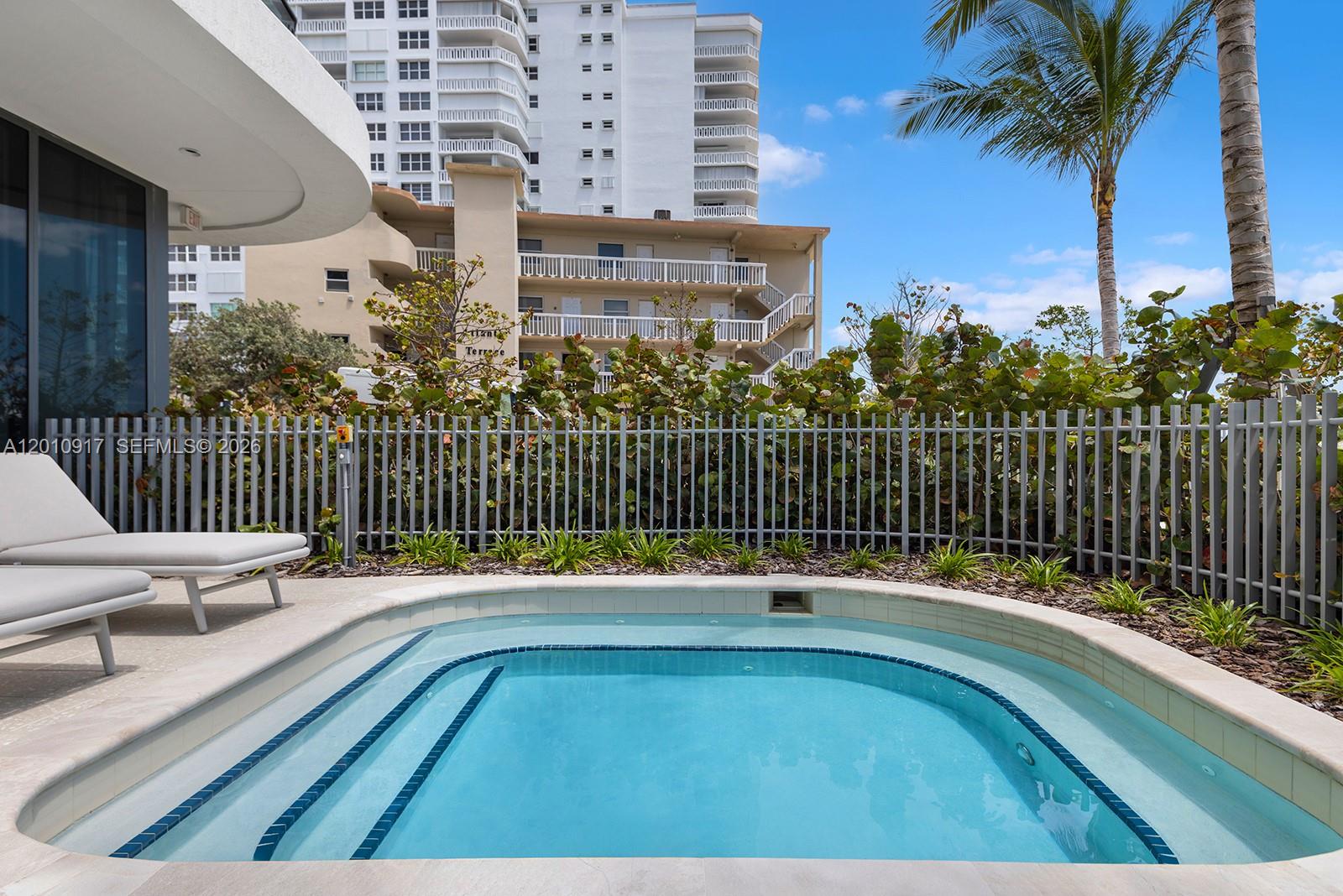 900 N Ocean Boulevard