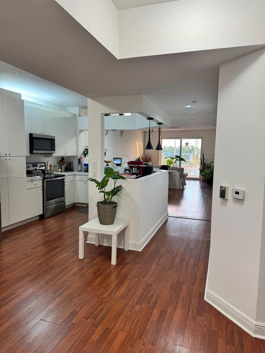 10730 NW 66th Street