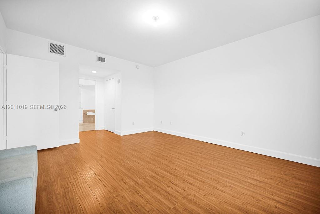 15051 Royal Oaks Lane