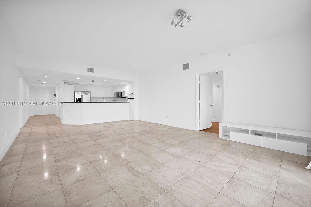 15051 Royal Oaks Lane