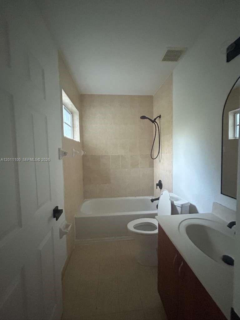 760 SW 6th Court