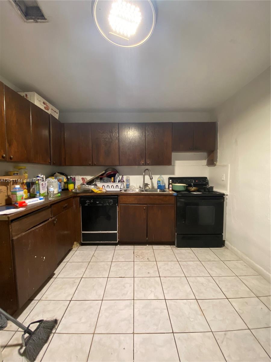 3956 NW 182nd Lane