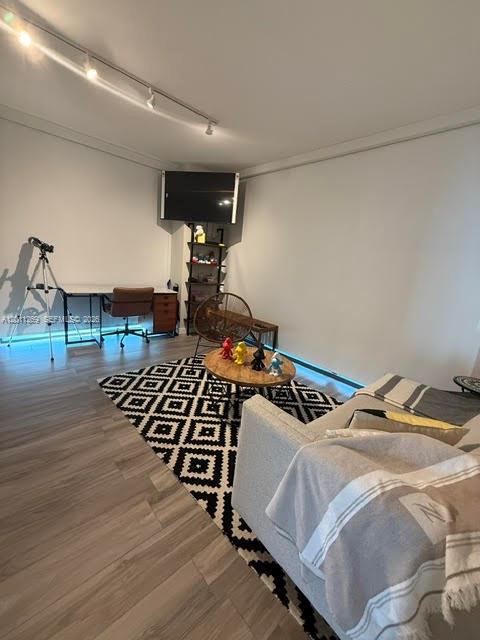 460 NE 28th Street
