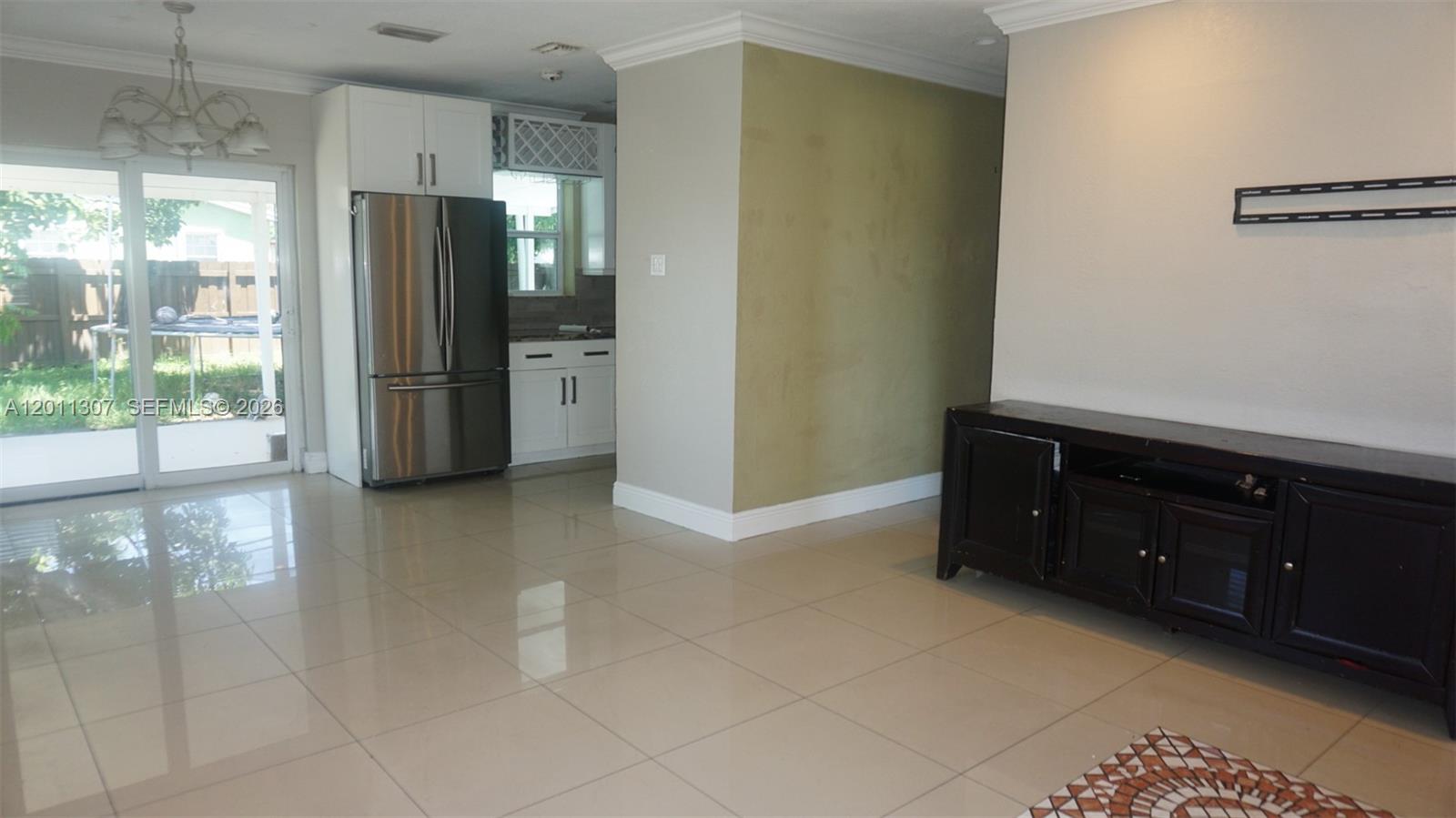 335 NW 187th Street