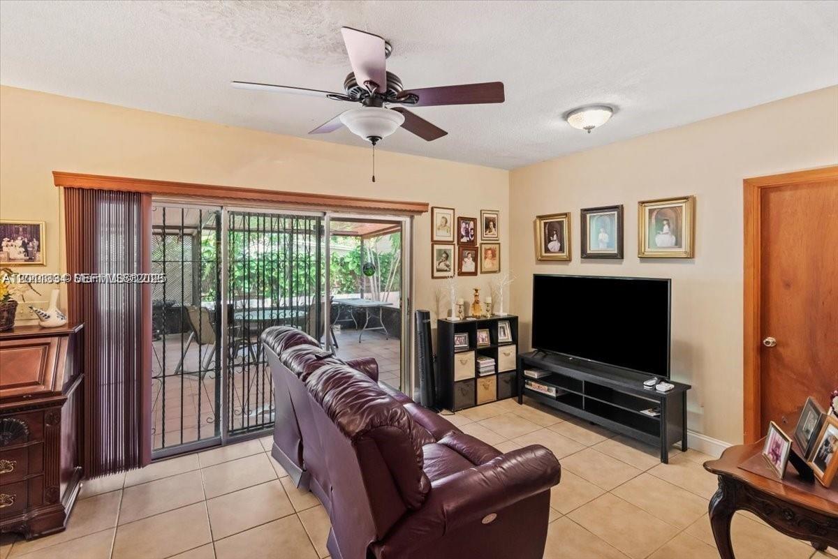 6385 SW 25th Street