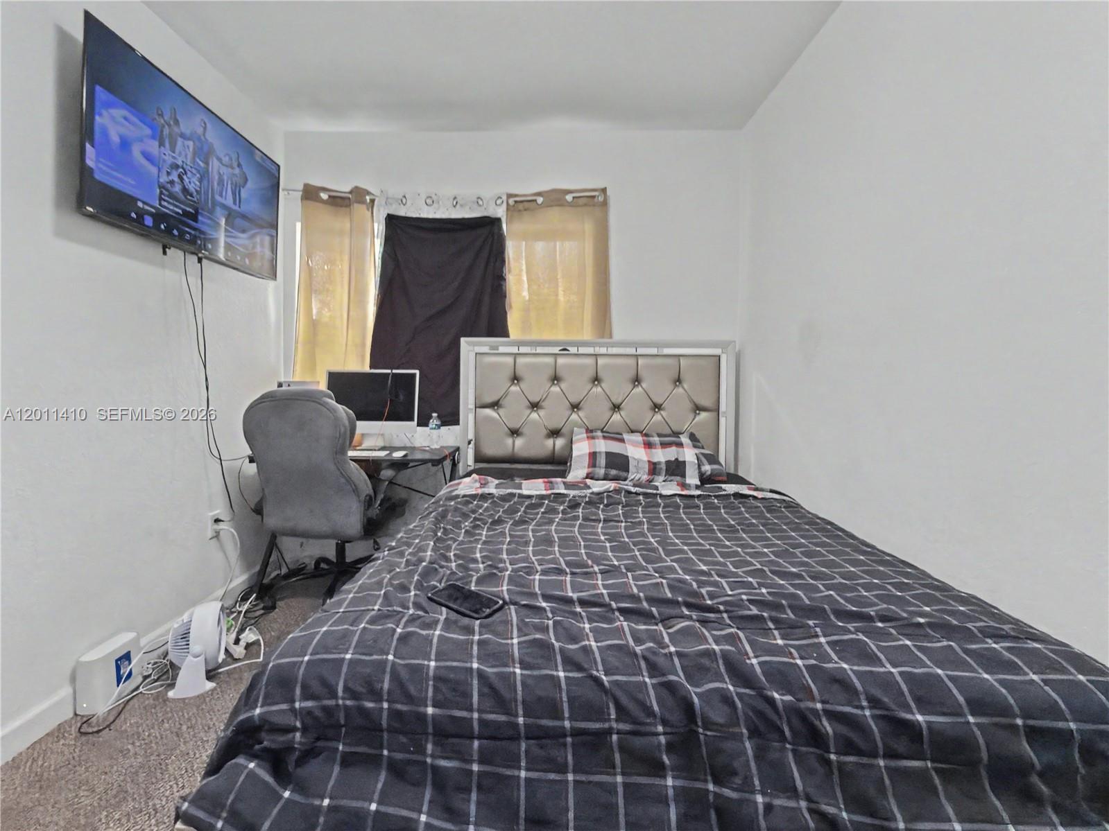 356 NW 12th Place