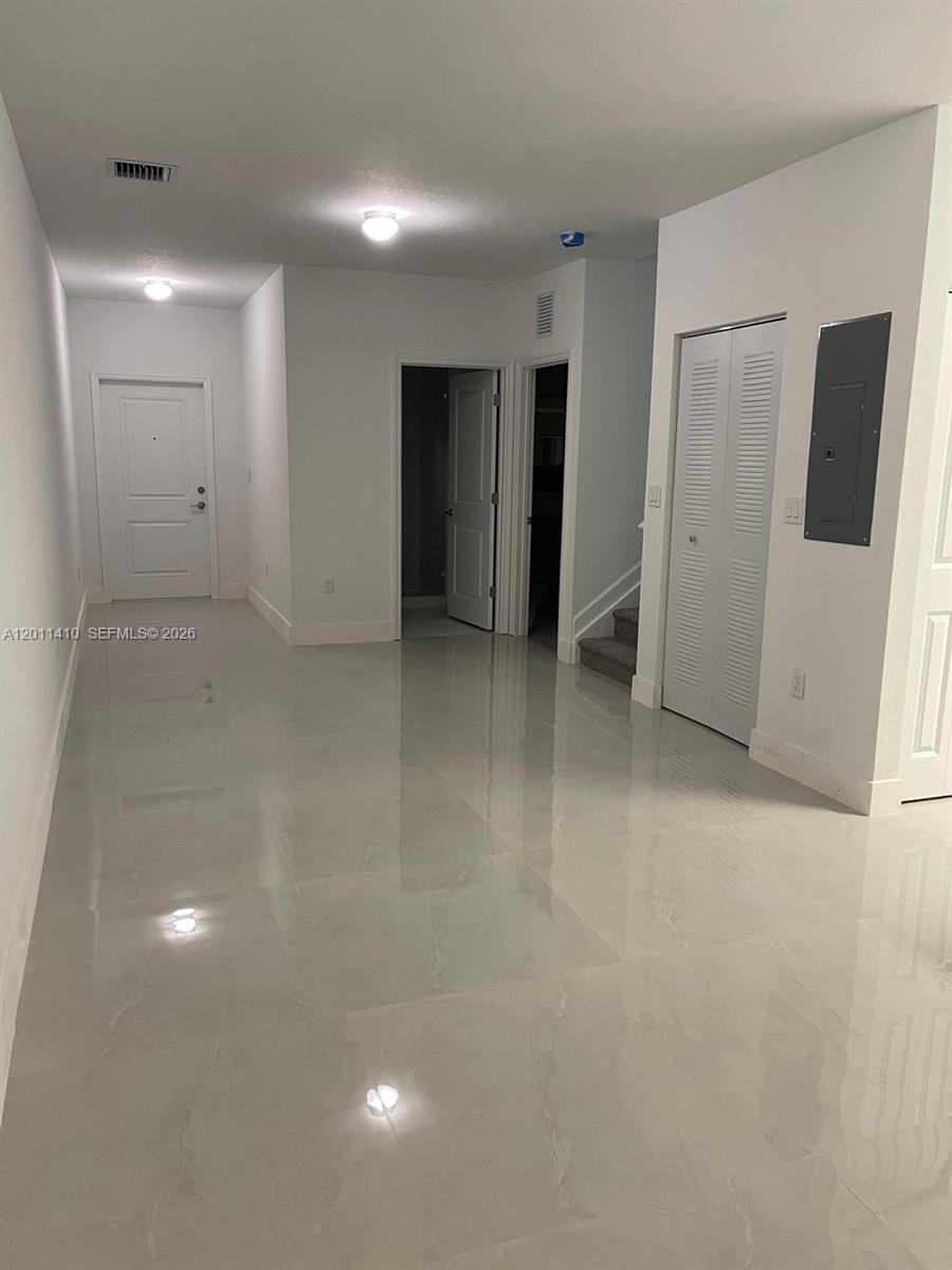 356 NW 12th Place