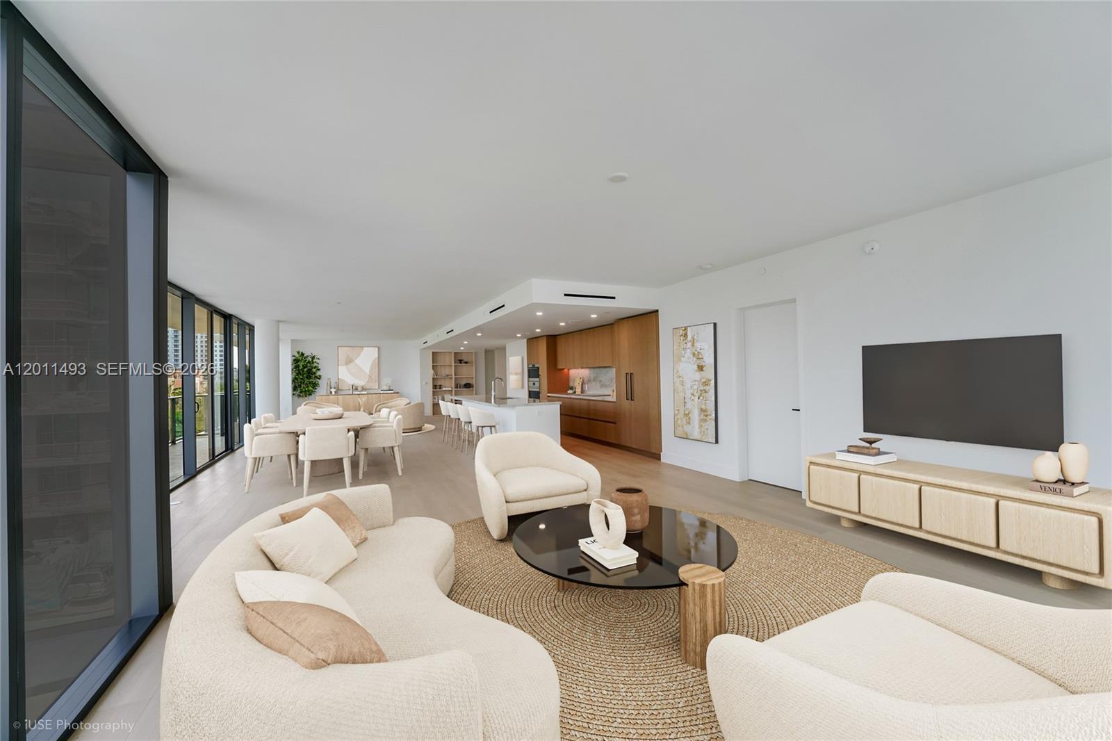 1177 Kane Concourse