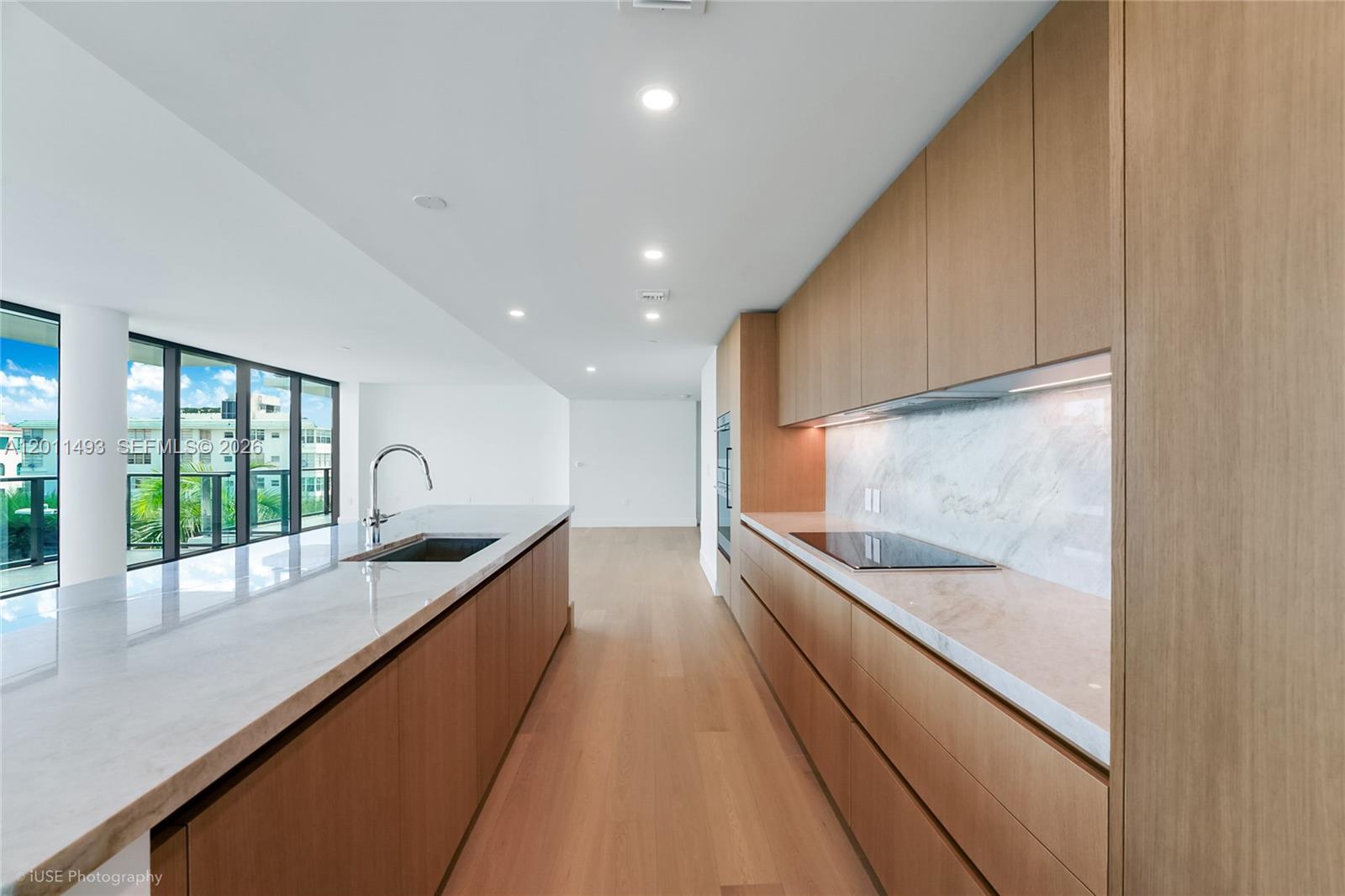 1177 Kane Concourse