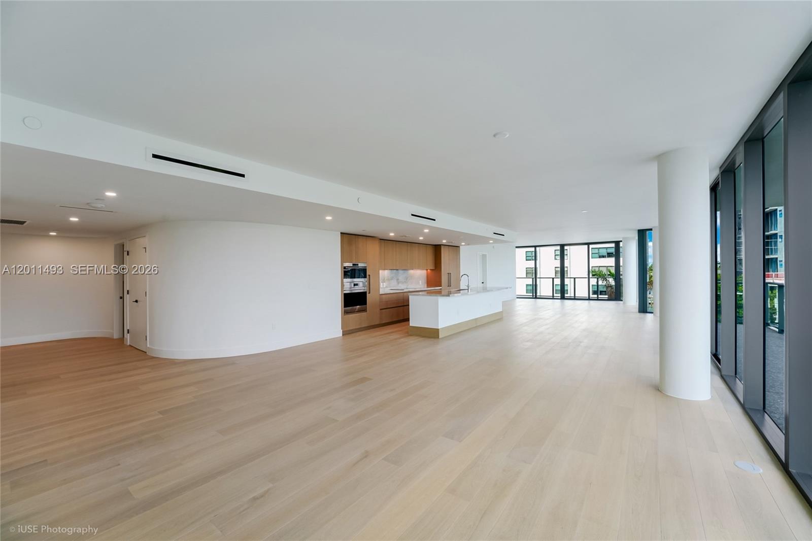 1177 Kane Concourse