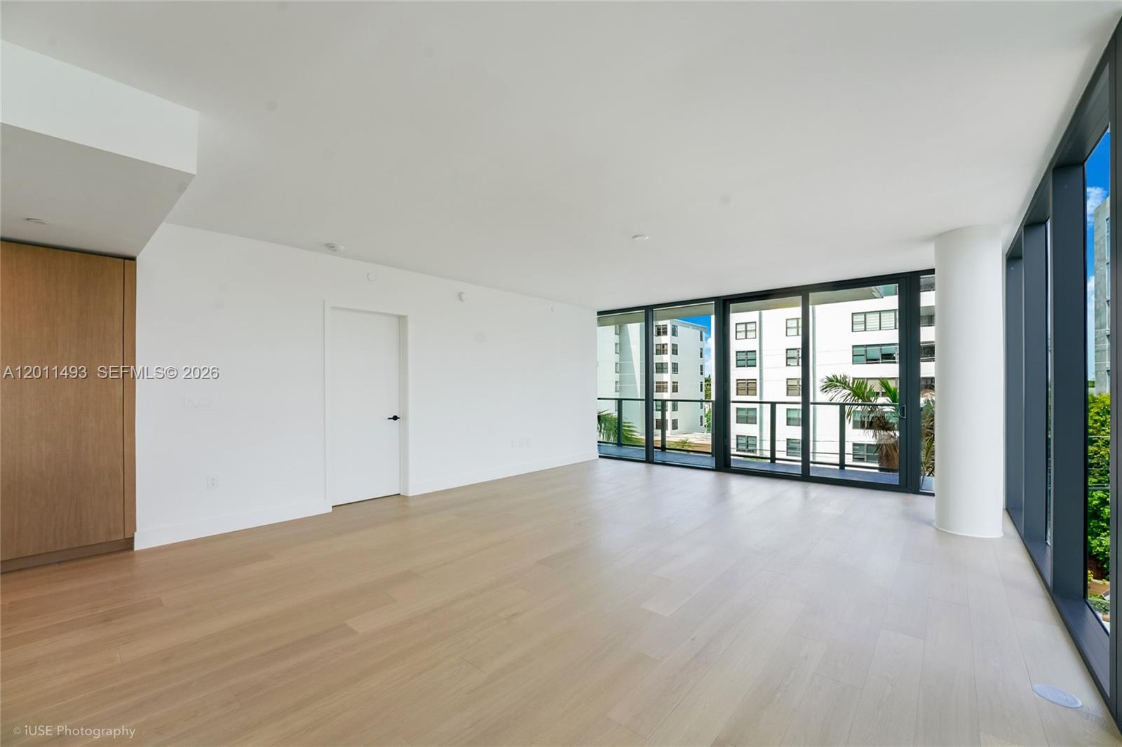 1177 Kane Concourse