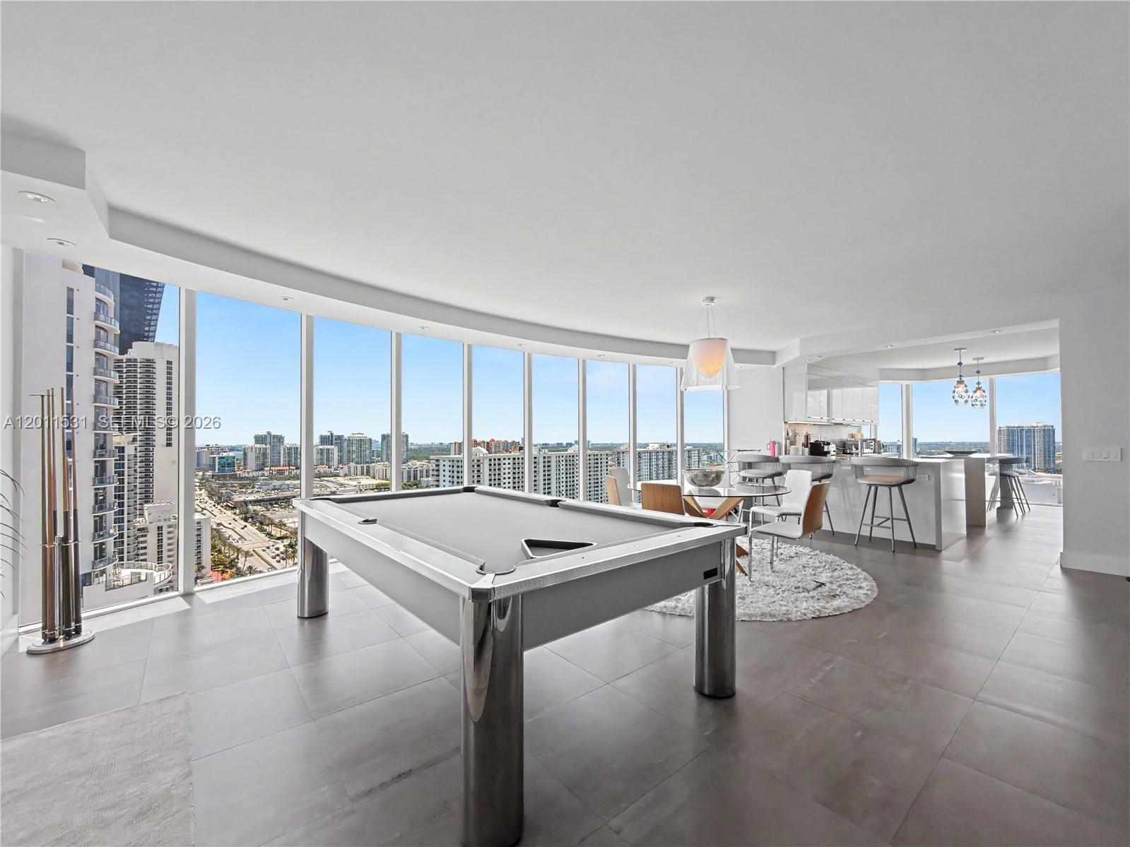 17555 Collins Avenue