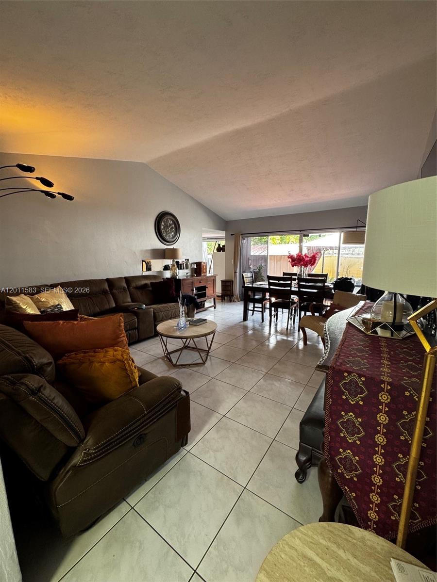 12316 SW 119th Lane