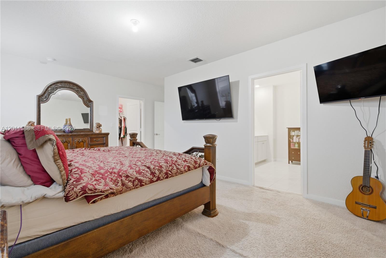 439 NE 6th Place