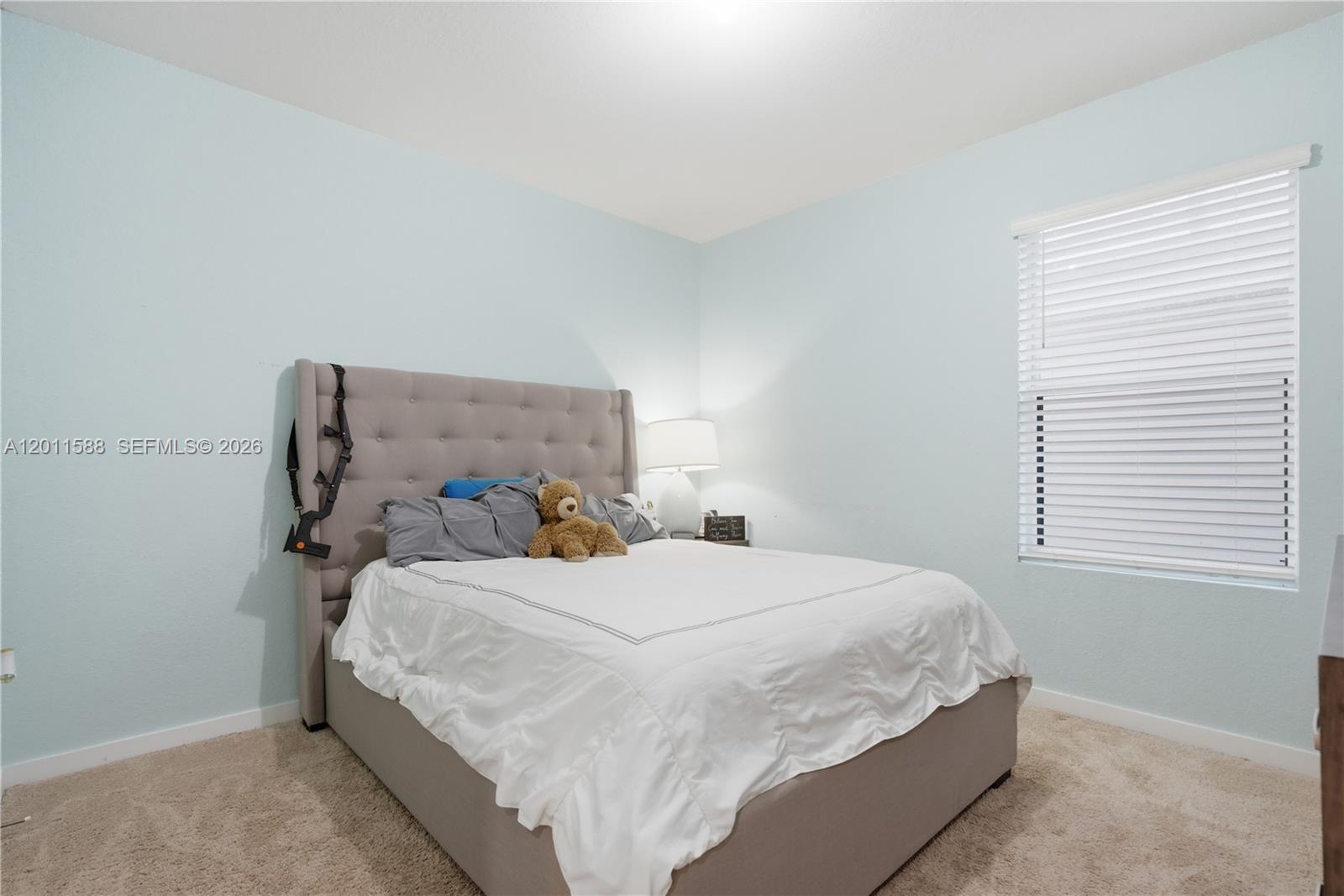 439 NE 6th Place