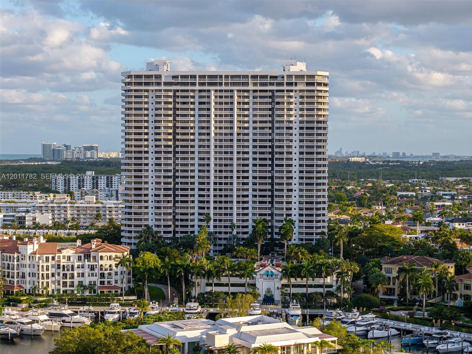 2000 Island Boulevard