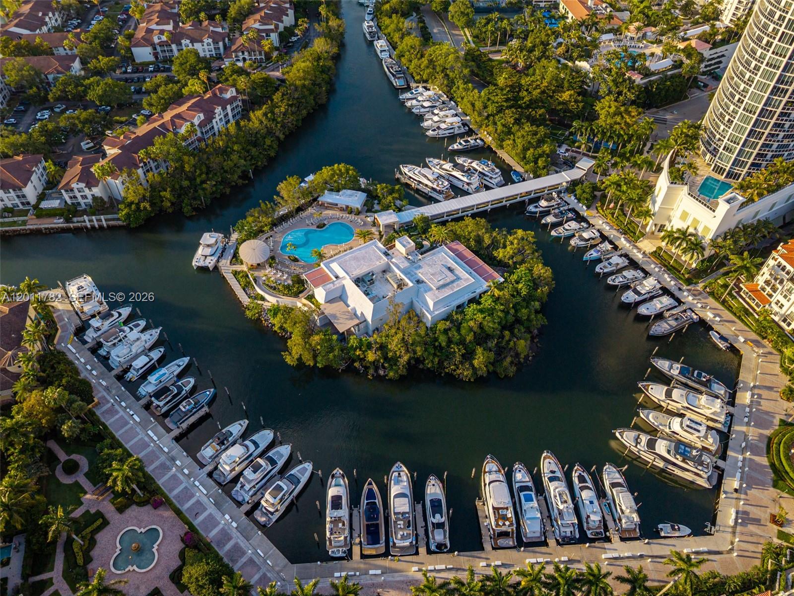 2000 Island Boulevard