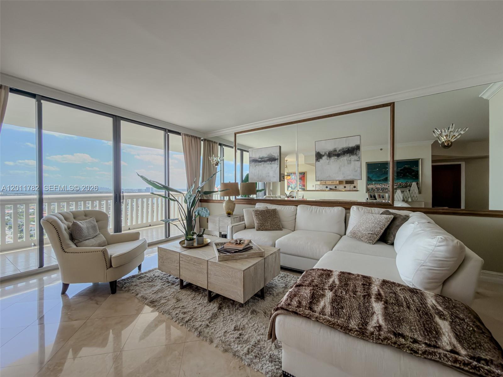 2000 Island Boulevard
