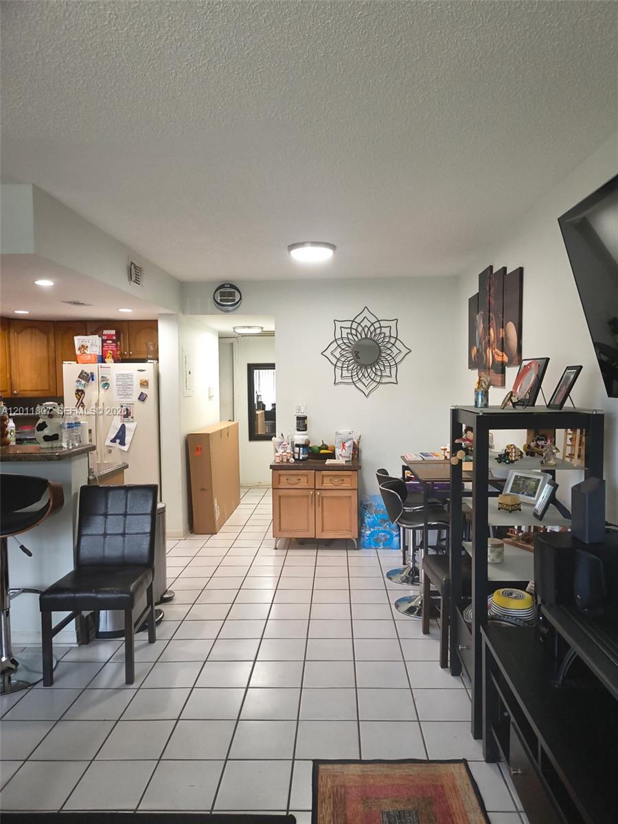 650 NW 86th Place