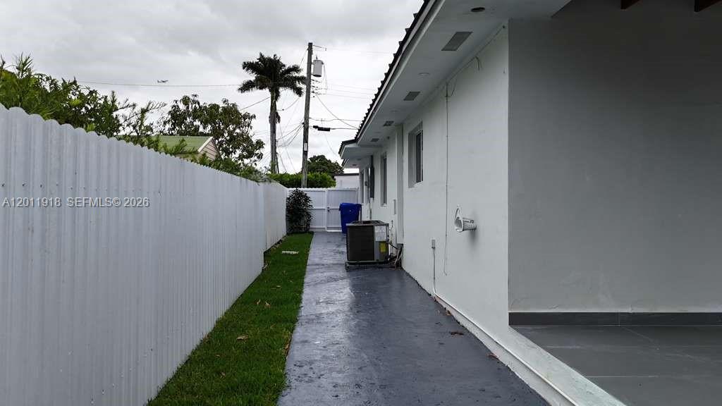 3536 NW 14th Terrace