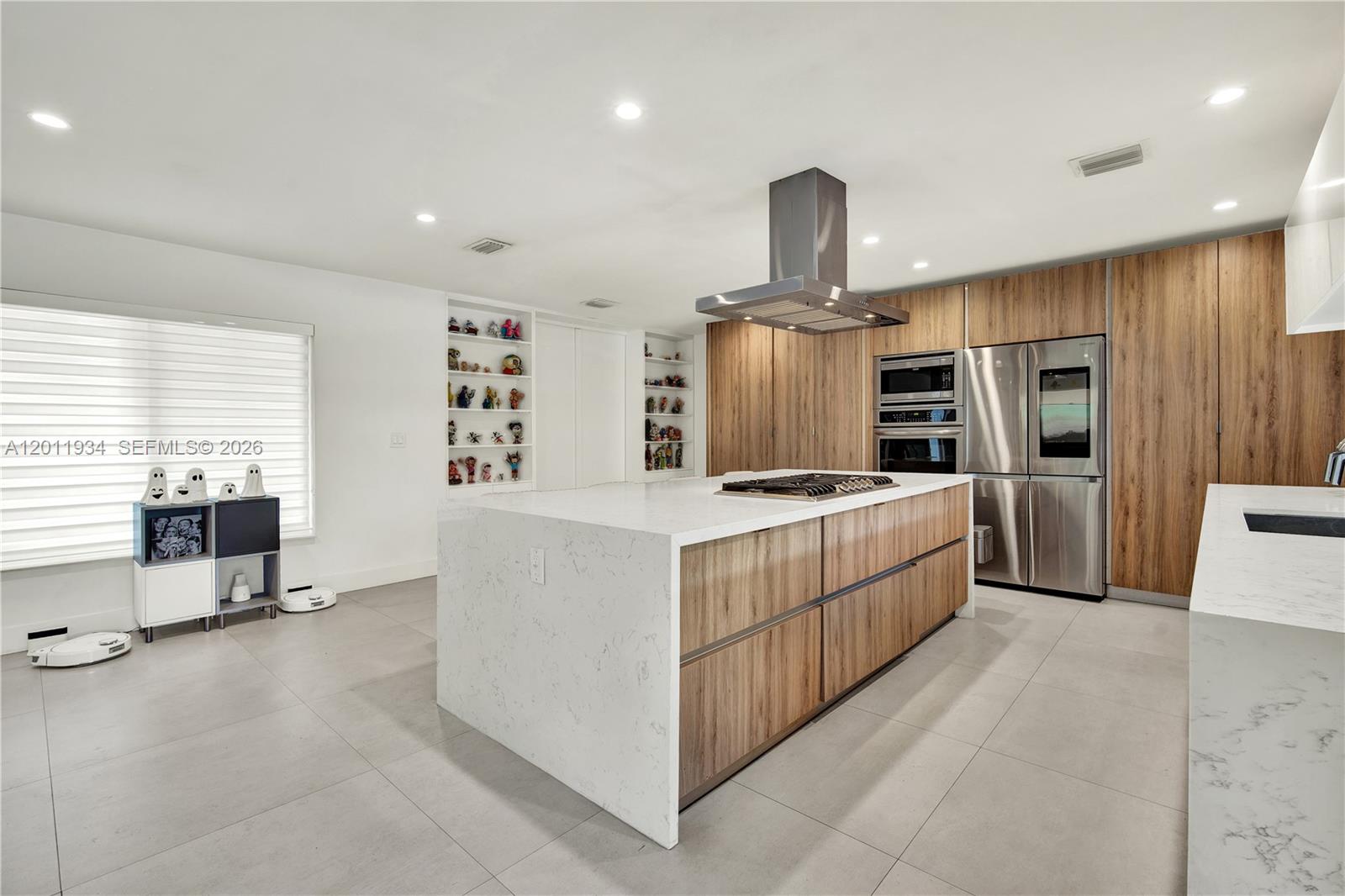 21015 NE 19th Court