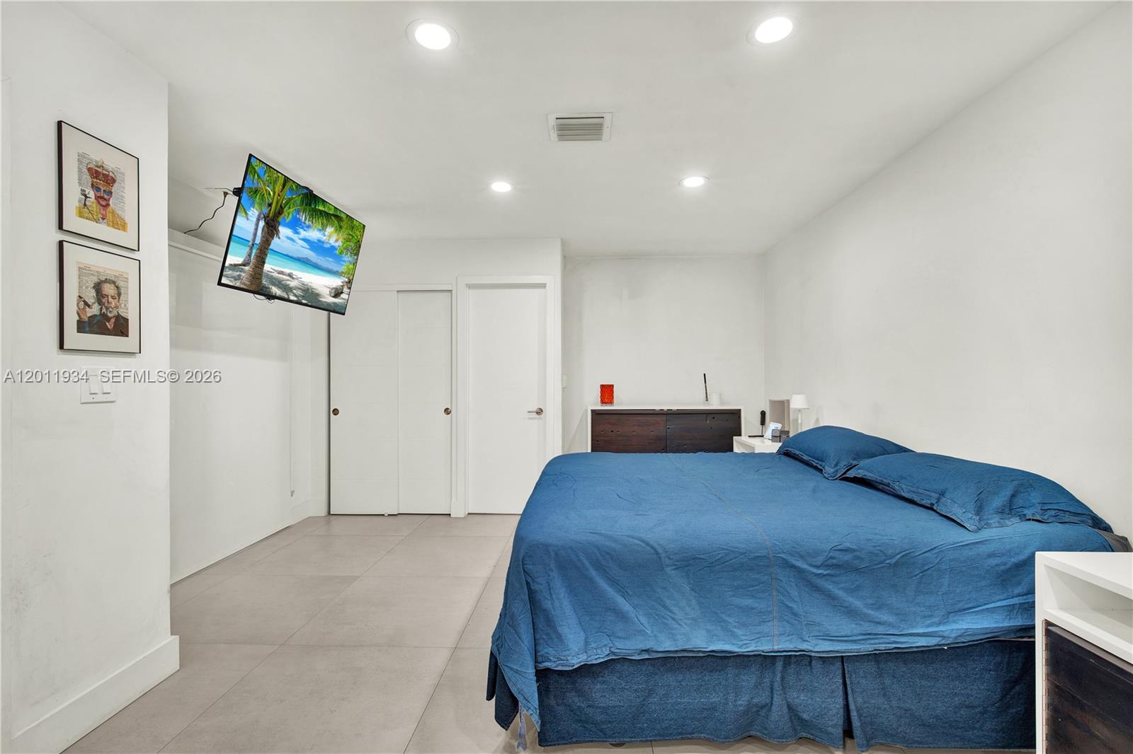 21015 NE 19th Court