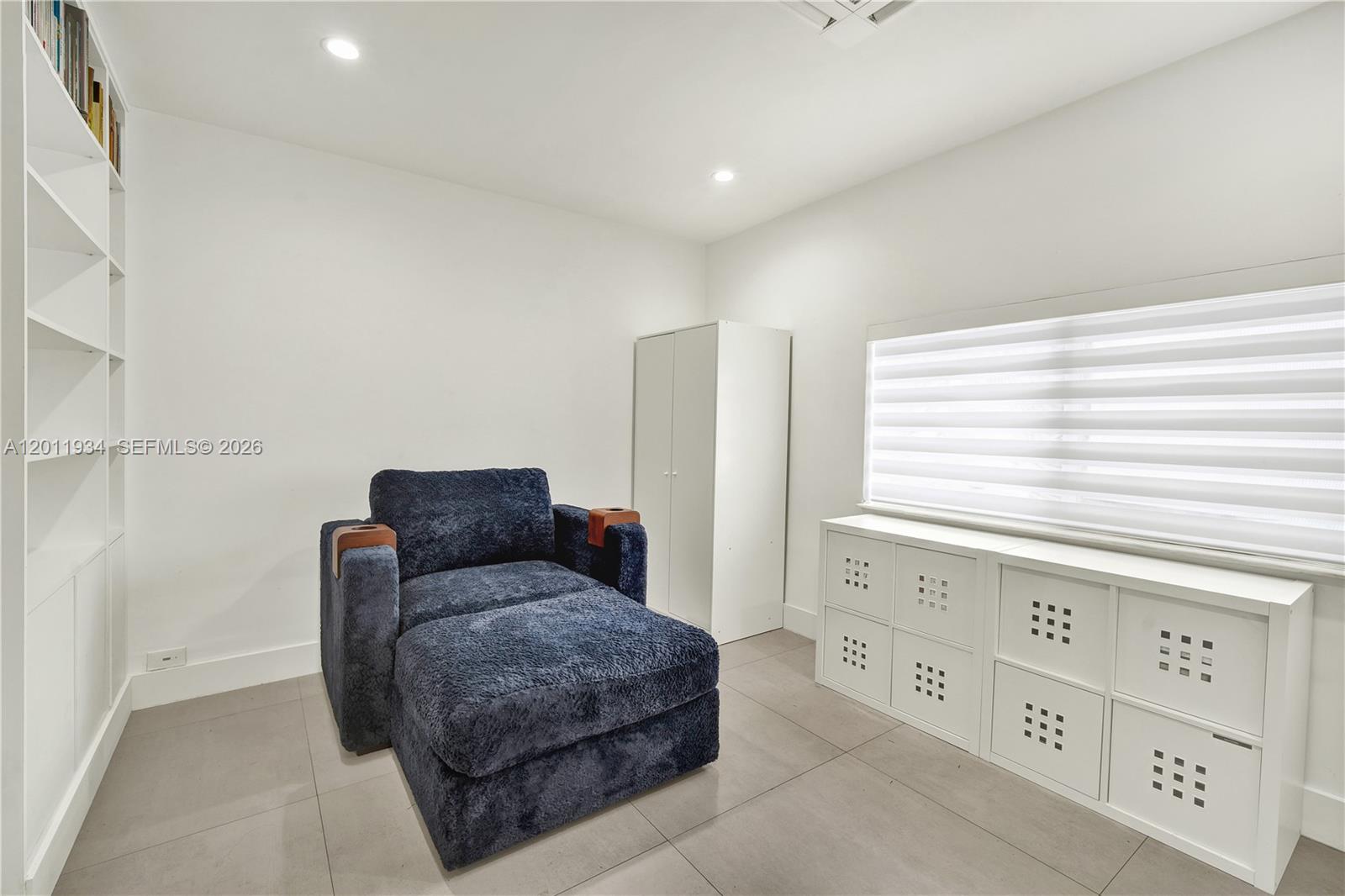 21015 NE 19th Court