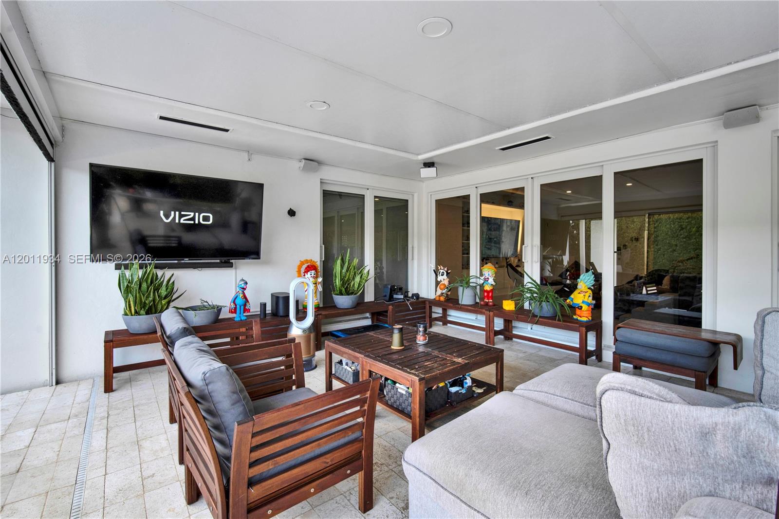 21015 NE 19th Court