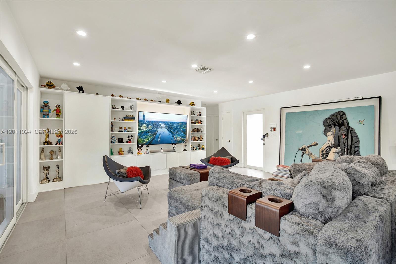 21015 NE 19th Court