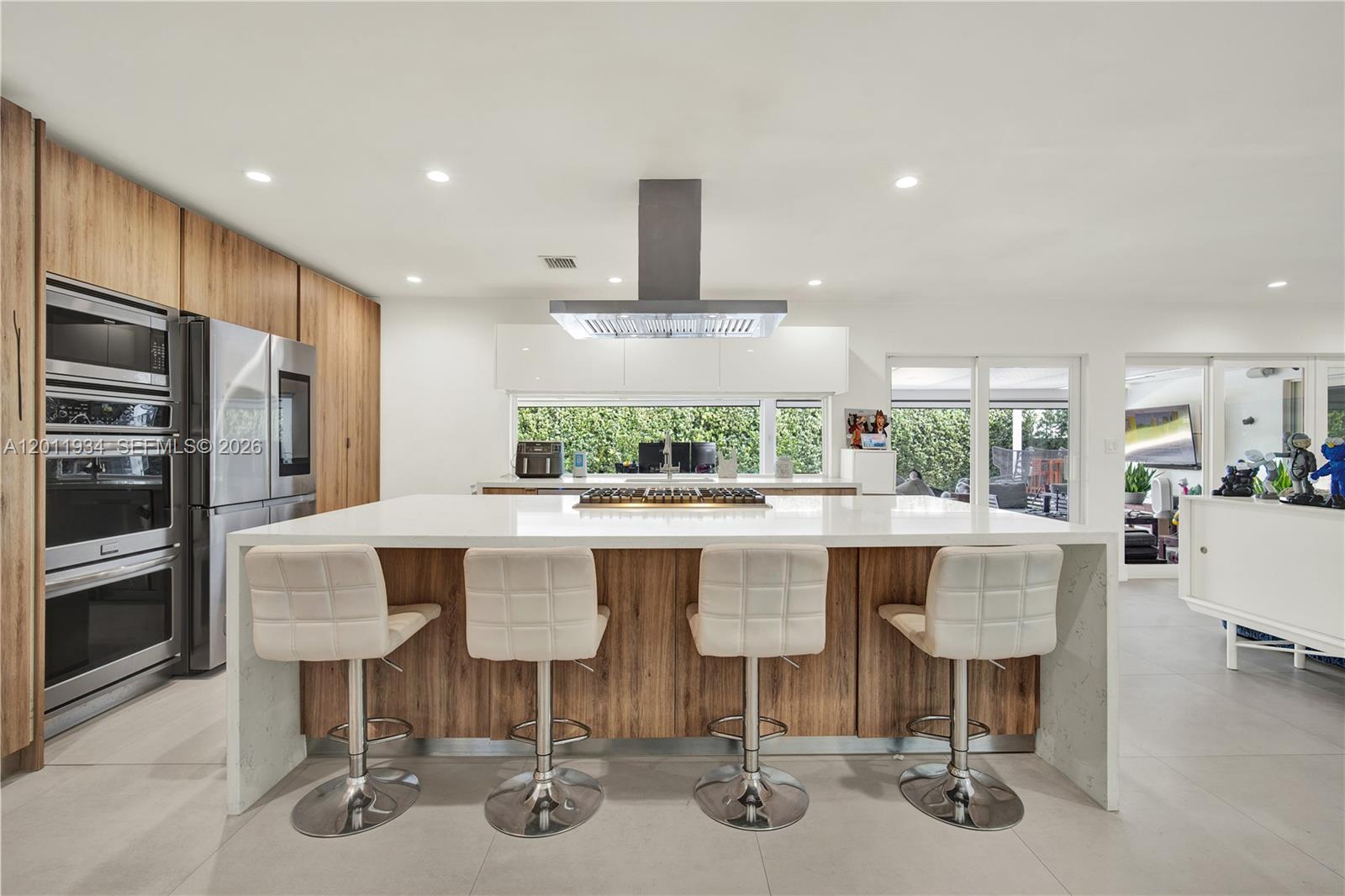 21015 NE 19th Court