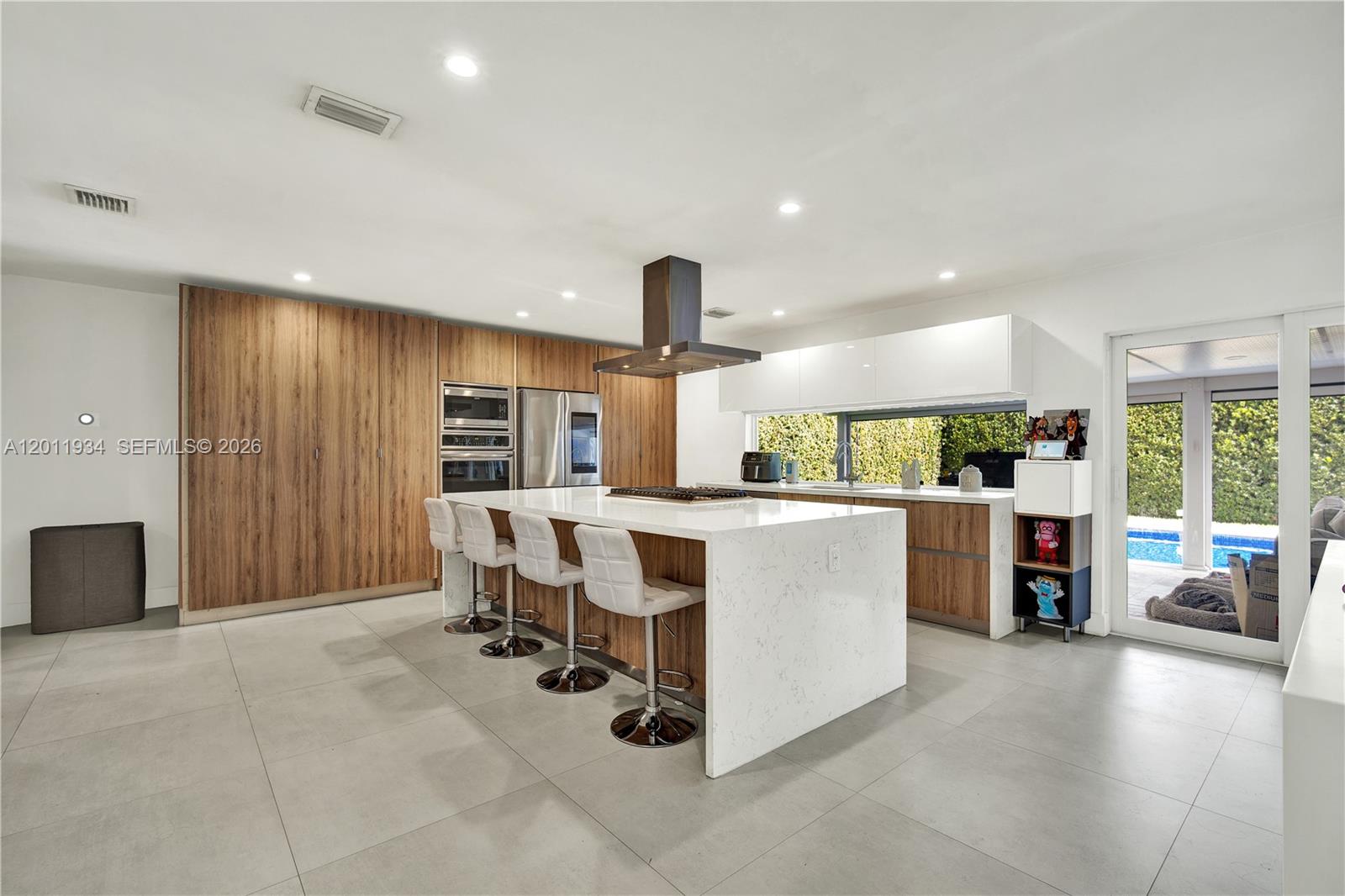 21015 NE 19th Court