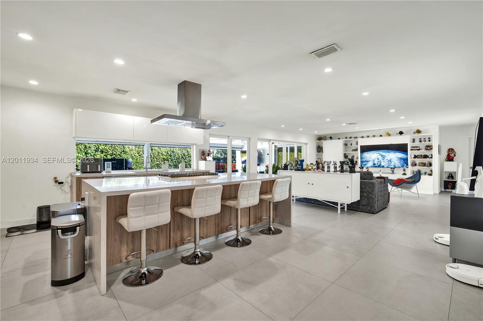 21015 NE 19th Court
