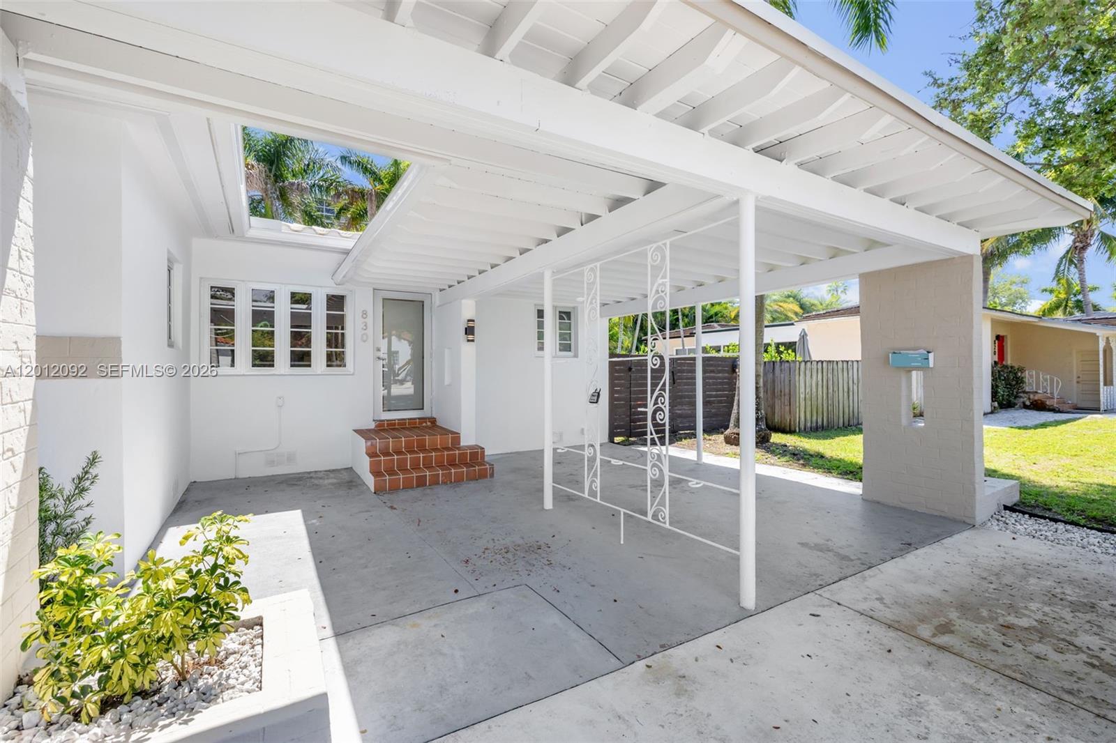830 NE 72nd Street