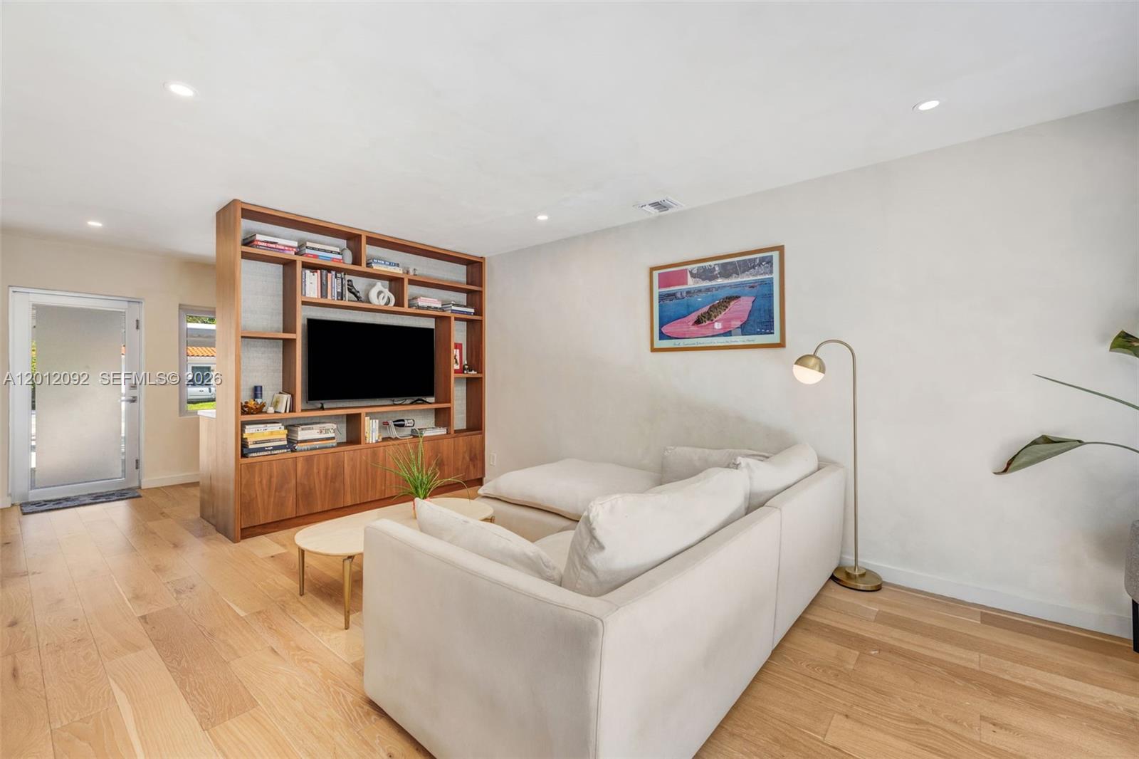 830 NE 72nd Street
