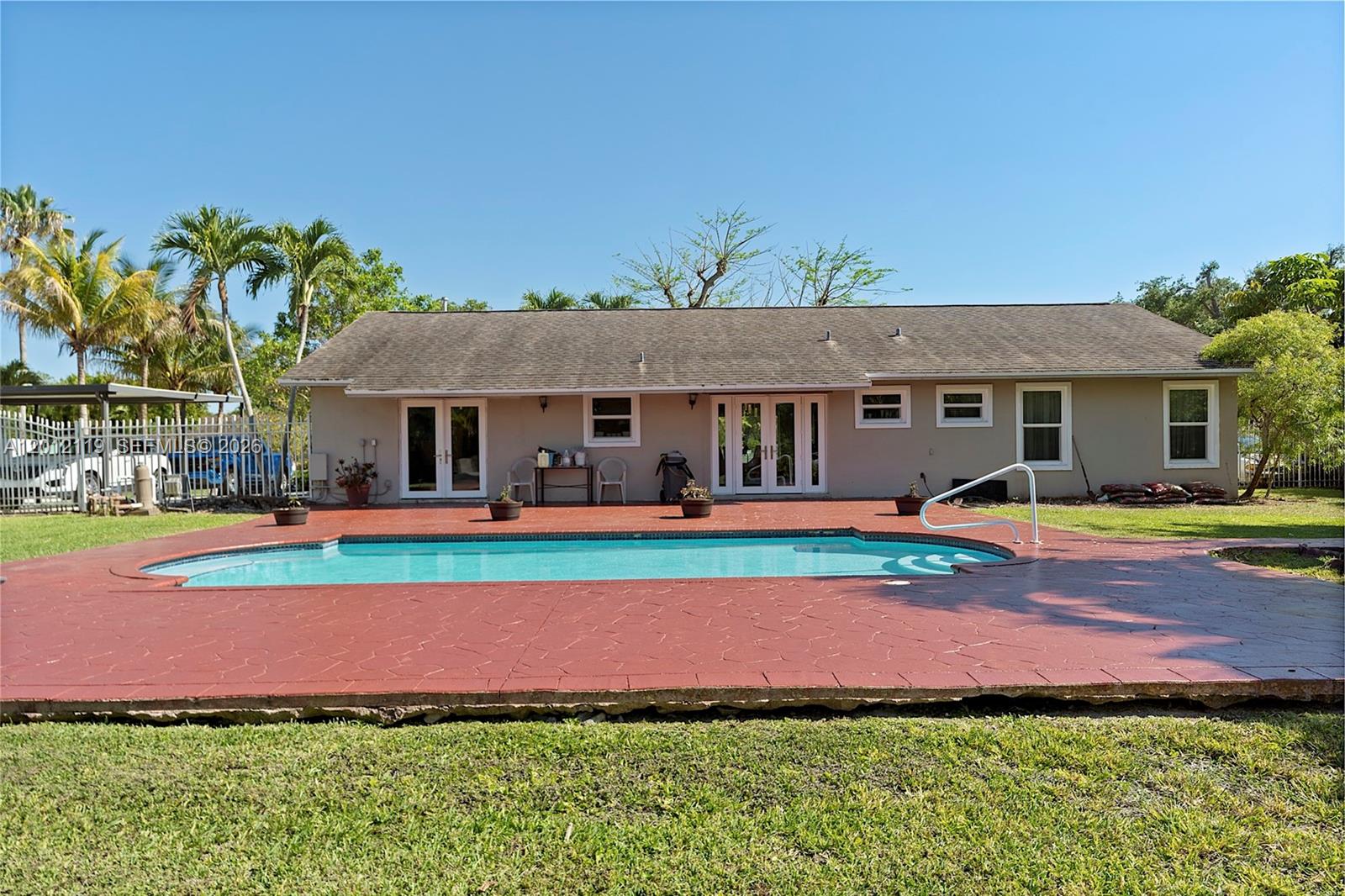 8895 SW 184th Terrace