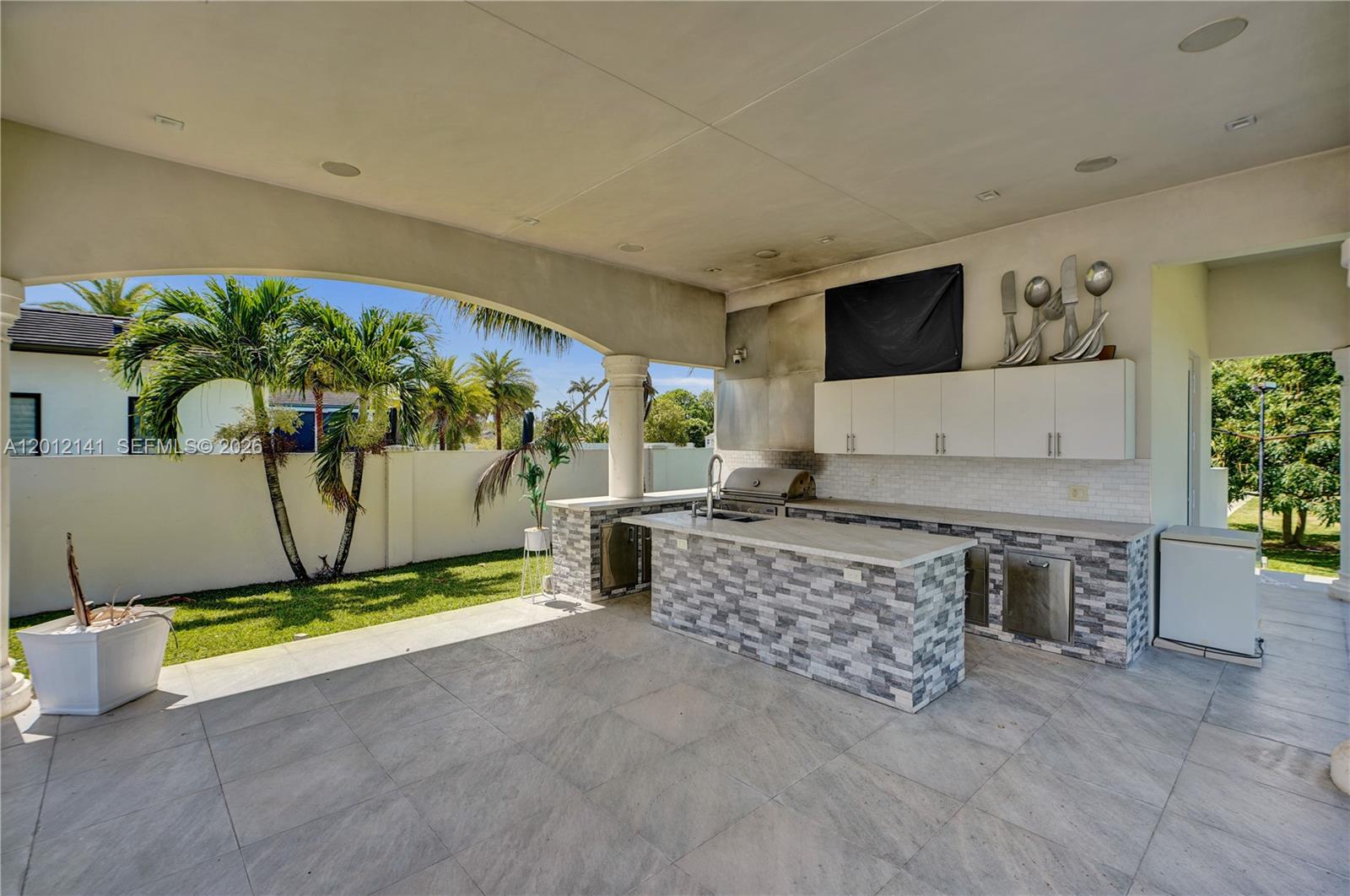 12401 SW 45th Street