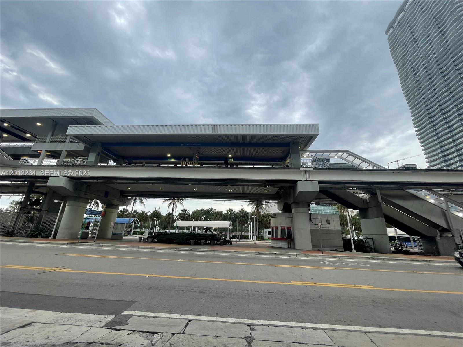 1750 N Bayshore Drive