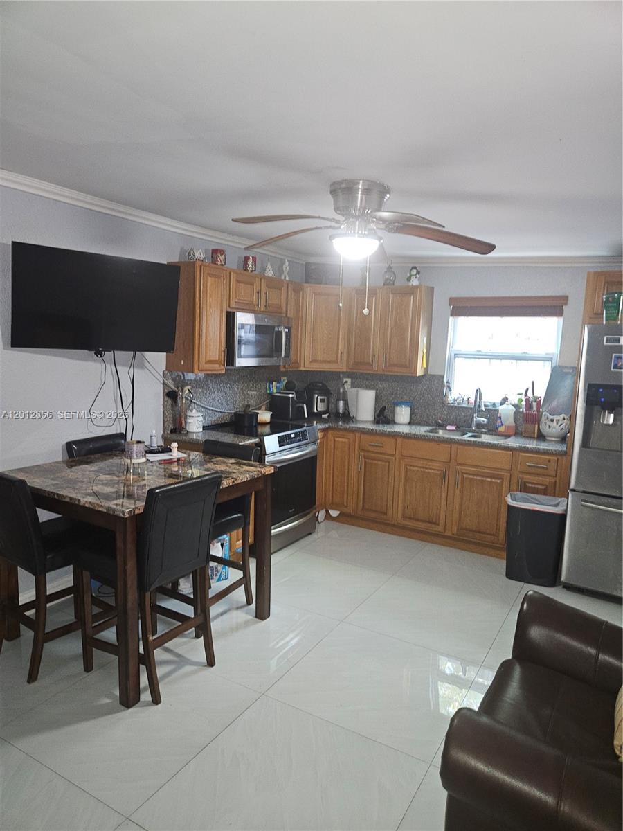 2231 NW 4th Terrace