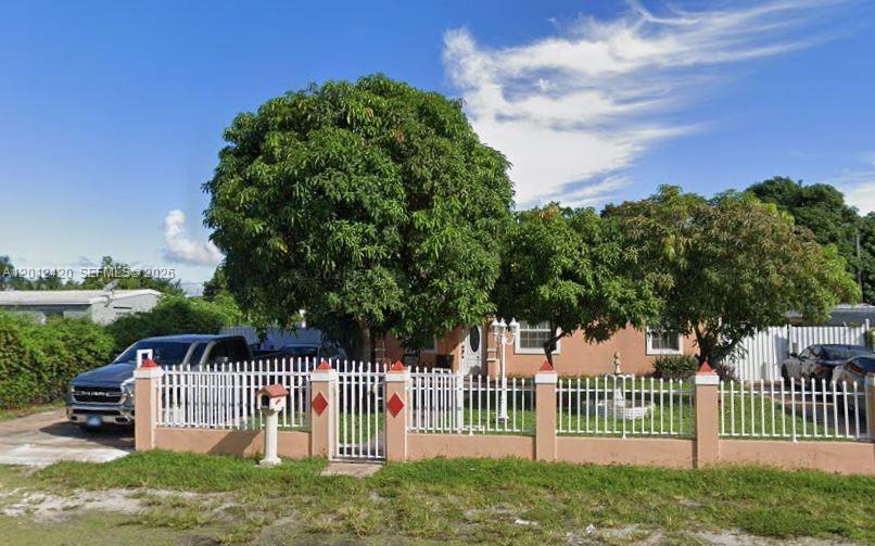 1725 NW 121st Street