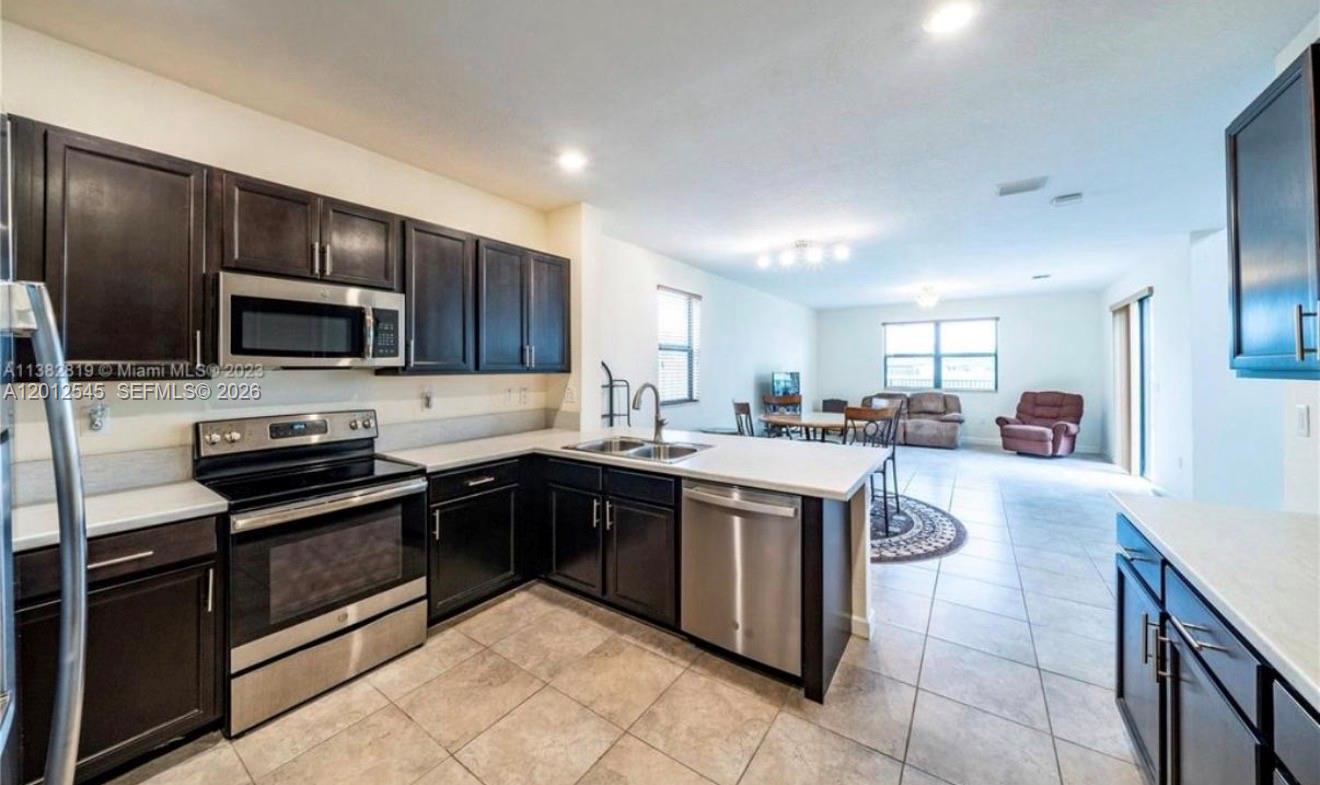 2401 NE 2nd Drive