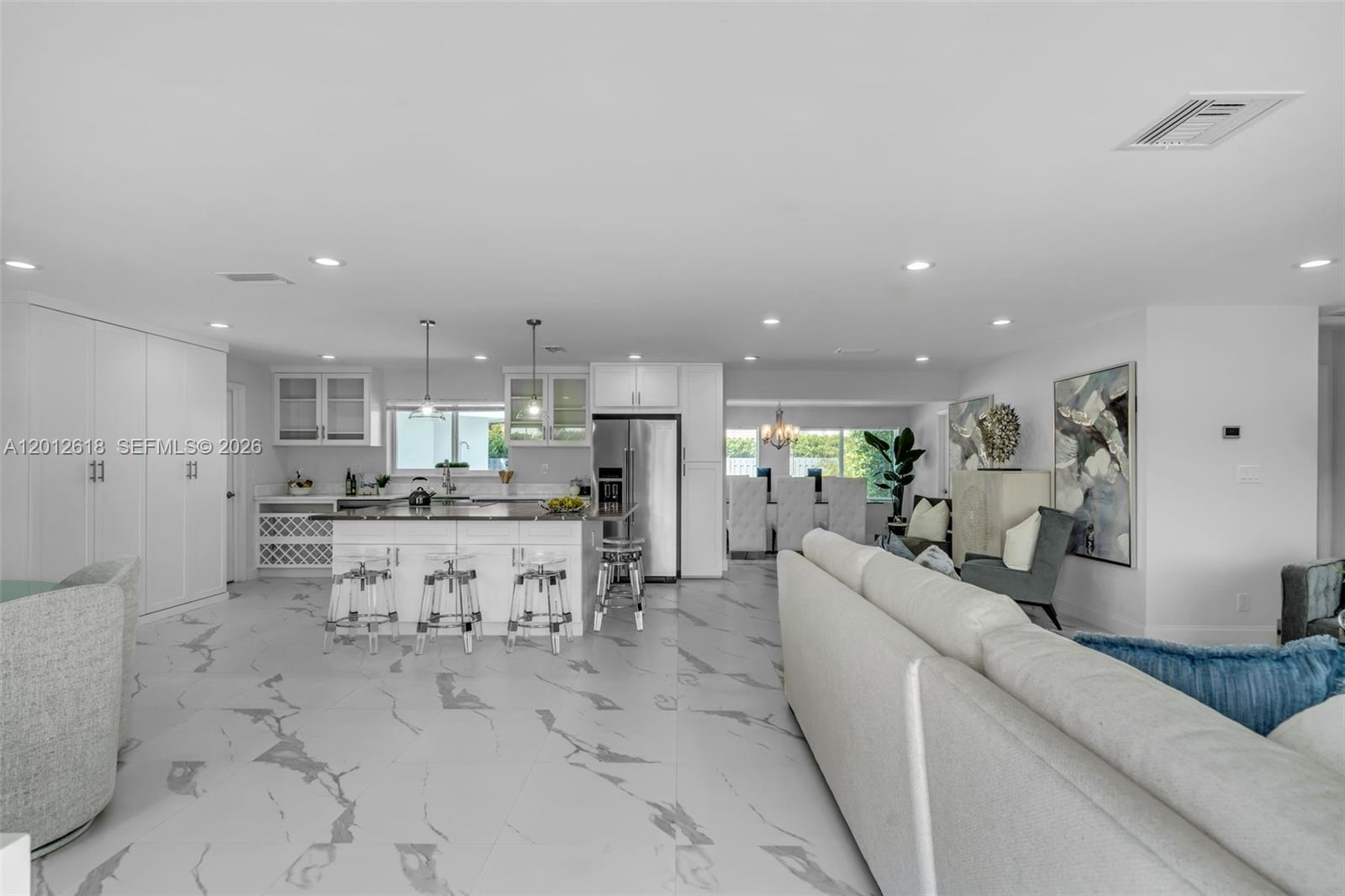 465 NW 11th Street