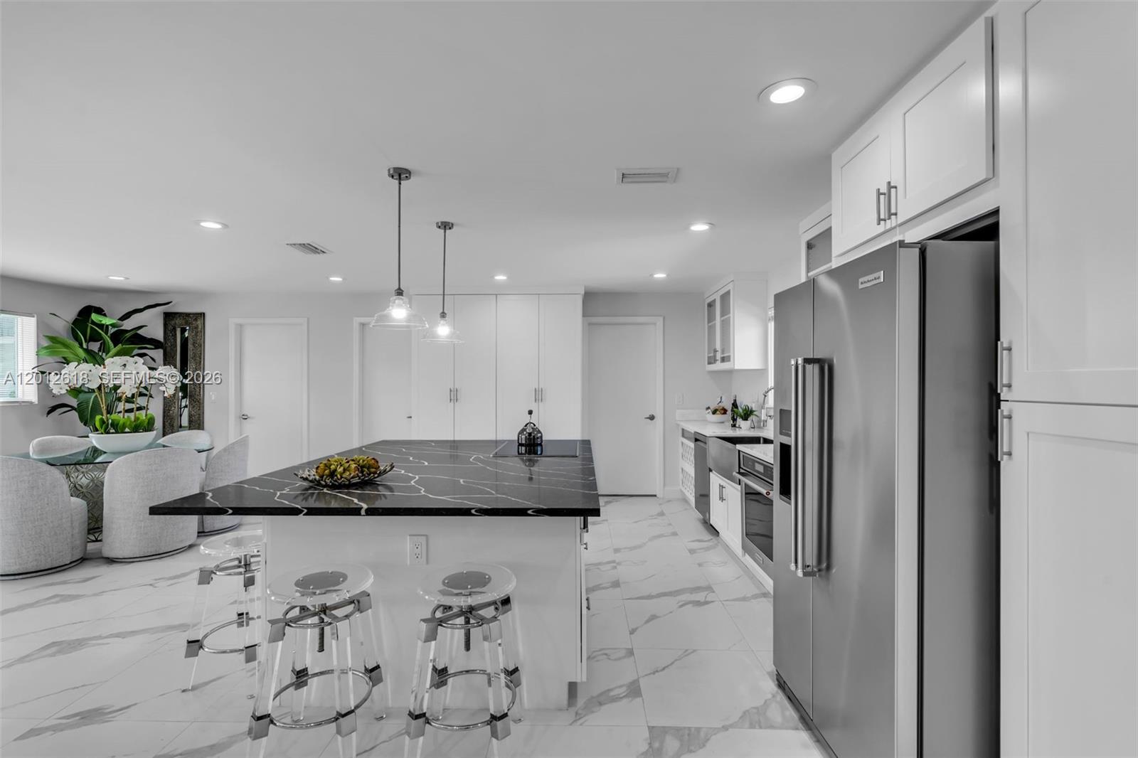 465 NW 11th Street