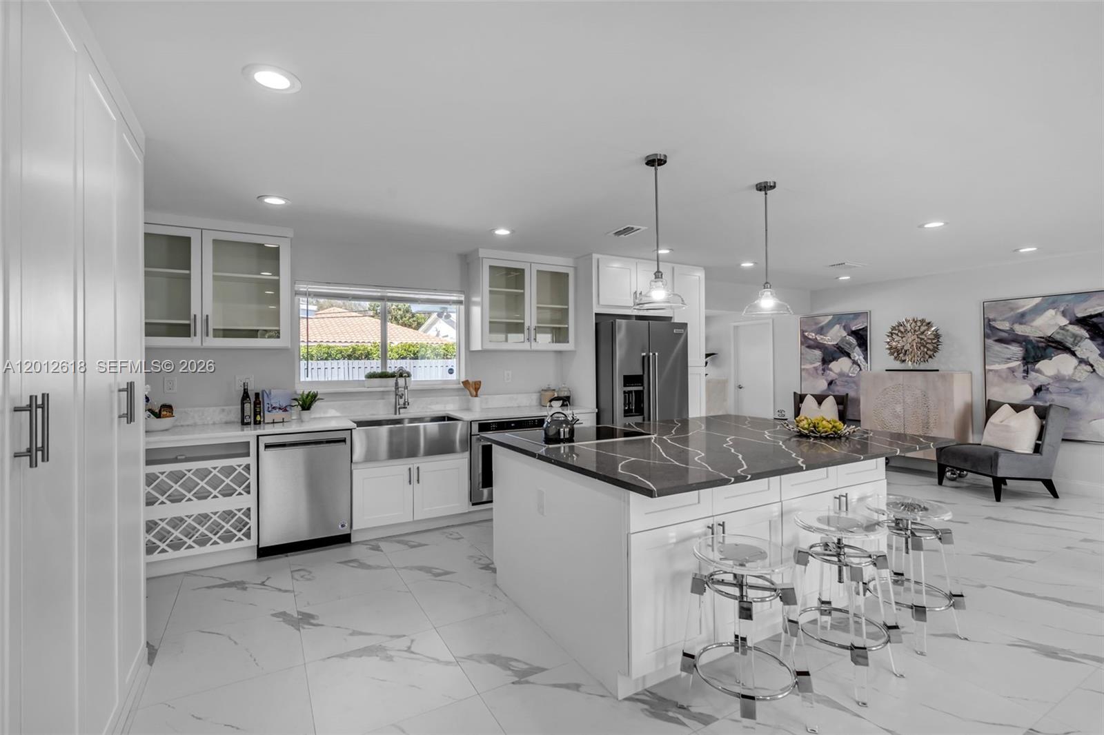 465 NW 11th Street