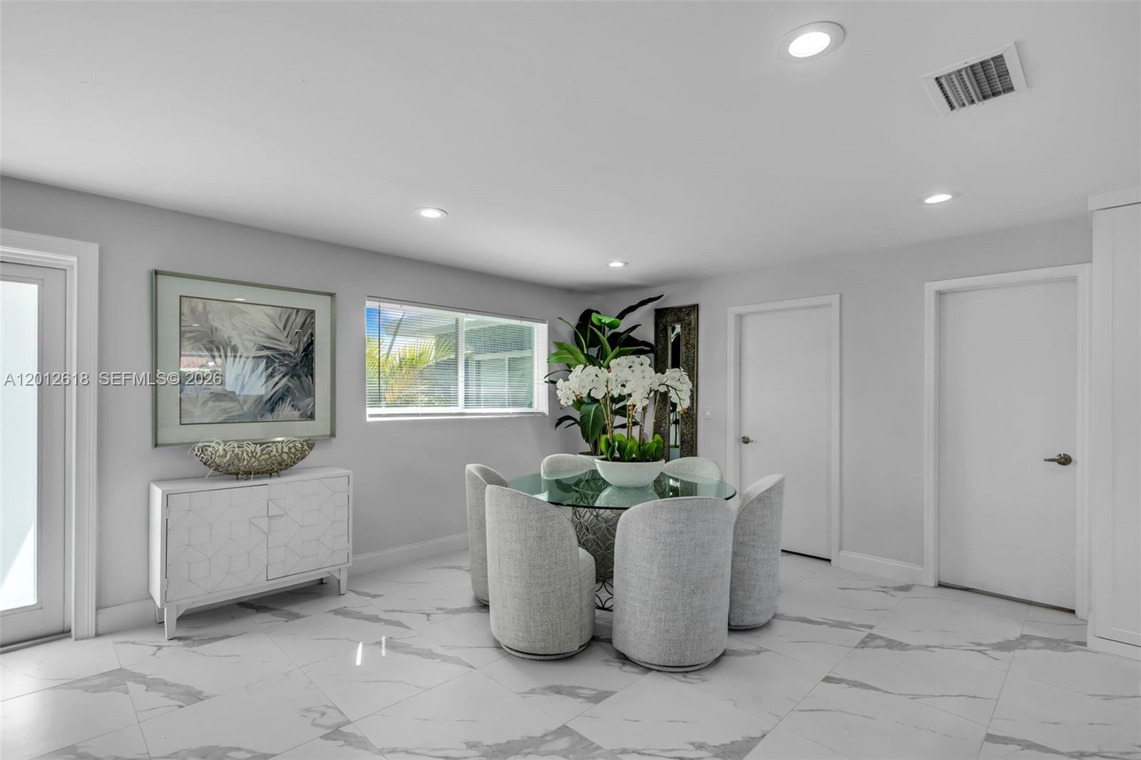 465 NW 11th Street