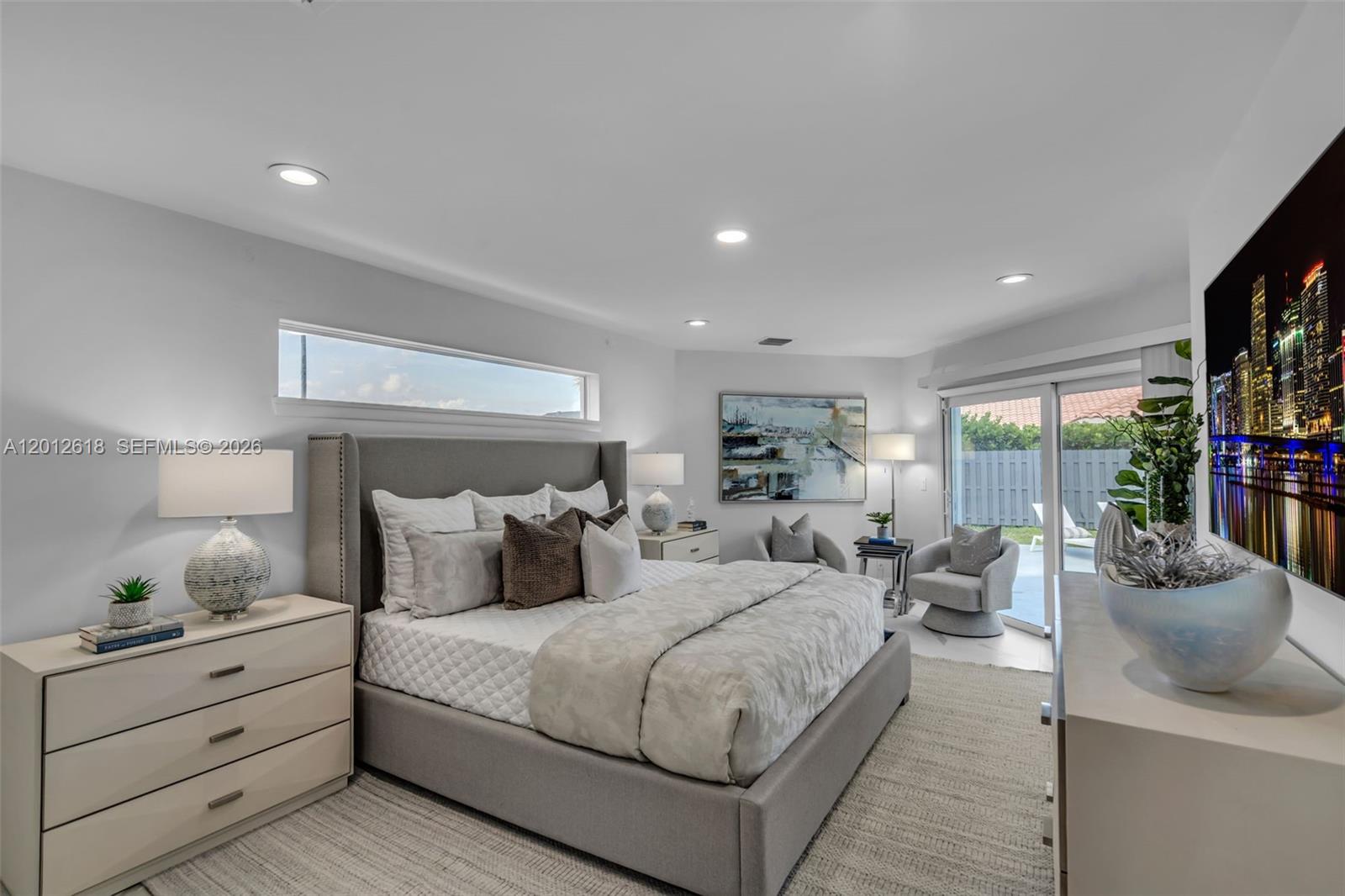 465 NW 11th Street