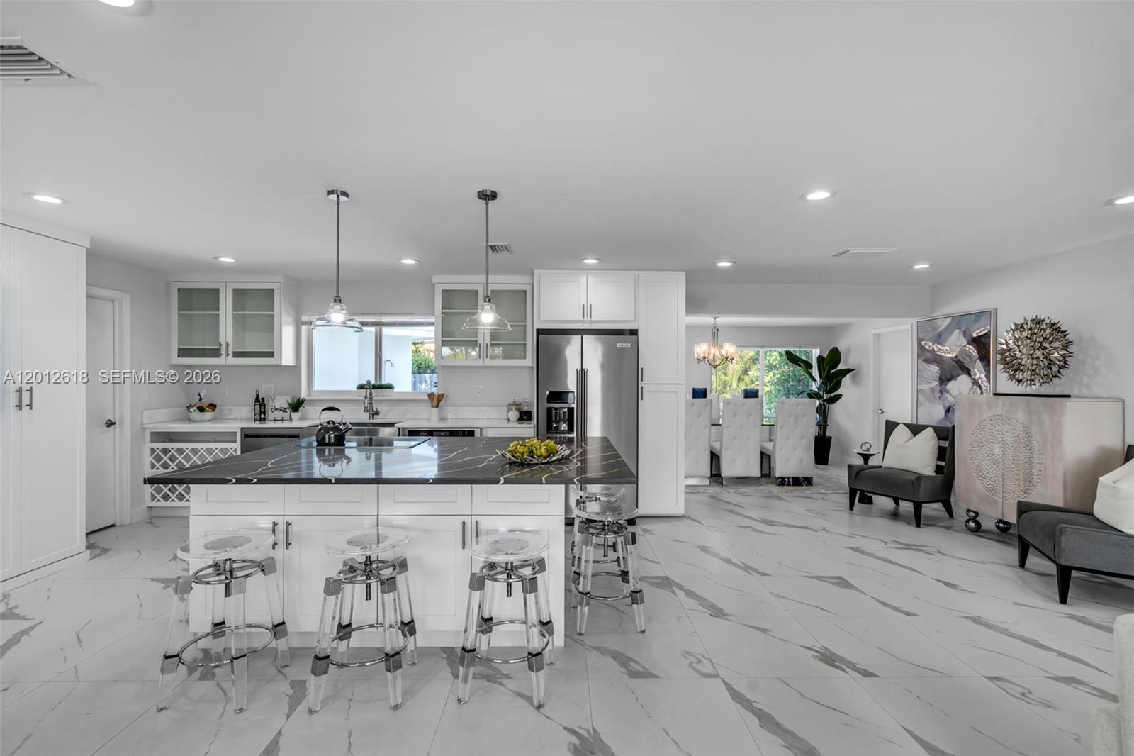 465 NW 11th Street