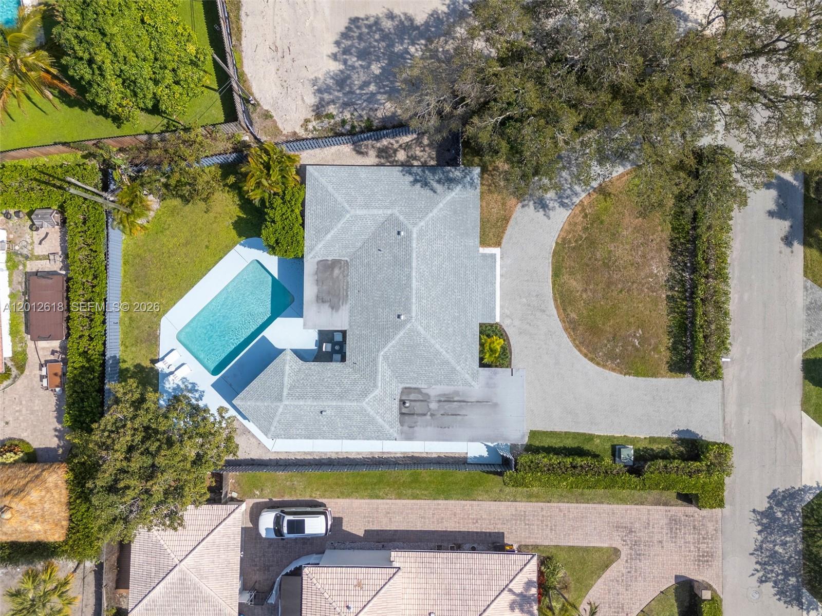 465 NW 11th Street