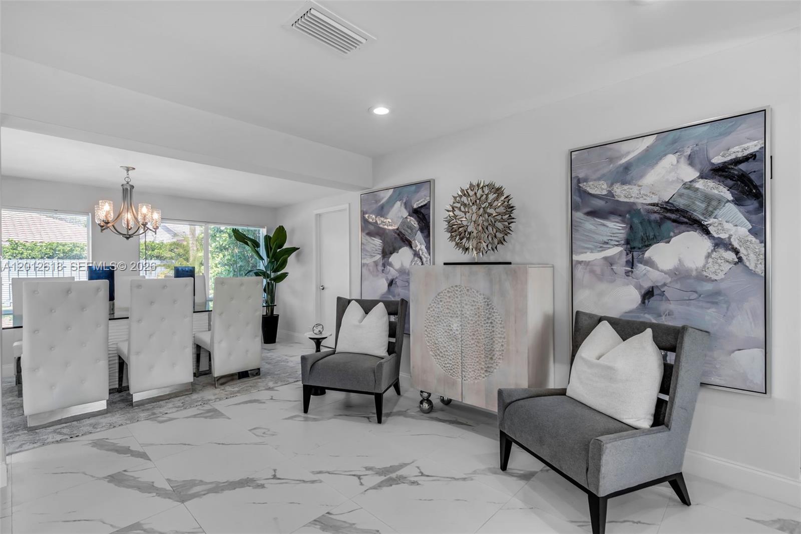 465 NW 11th Street